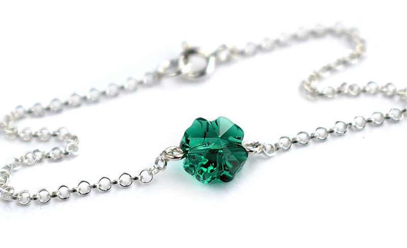 Delikatna bransoletka z czterolistną koniczynką Swarovski Emerald