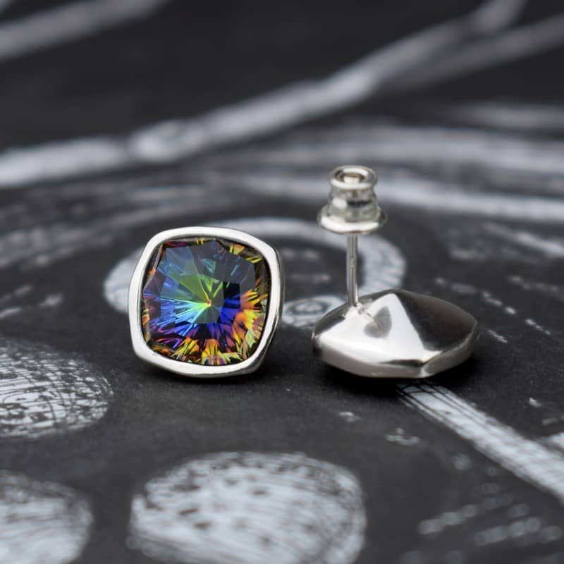 Kolczyki Smocze oczy - z kryształami Swarovski Mystic Square w kolorze Vitrail Medium