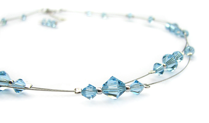 Srebrny naszyjnik z kryształkami w kolorze Aquamarine Swarovski
