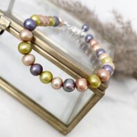 kolorowa bransoletka z naturalnych pereł i srebra próby 925